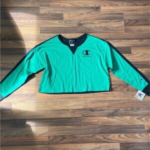 Champion Green and Black Cropped Crewneck